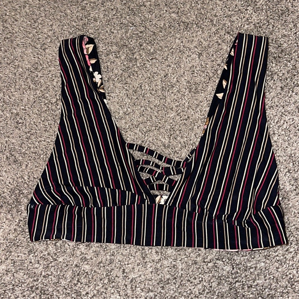 Reversible comfort bikini top